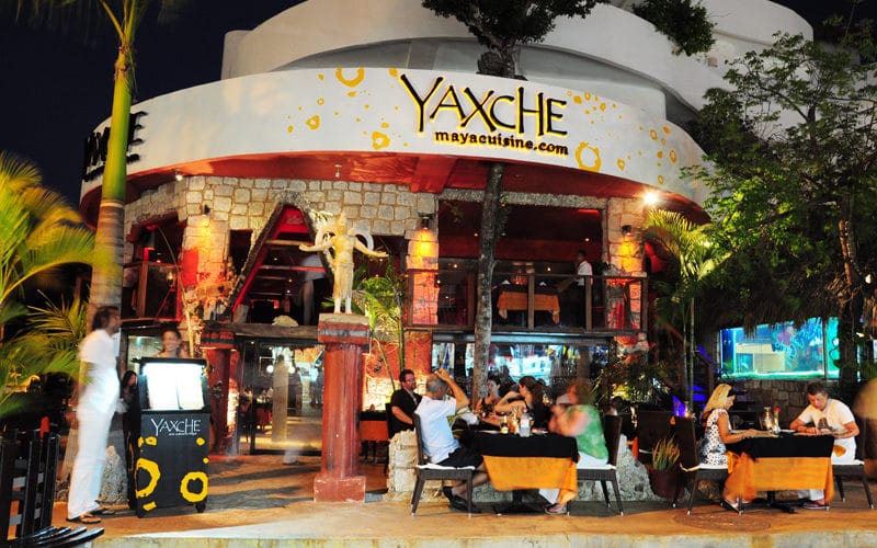 Yaxche restaurante Playa del Carmen